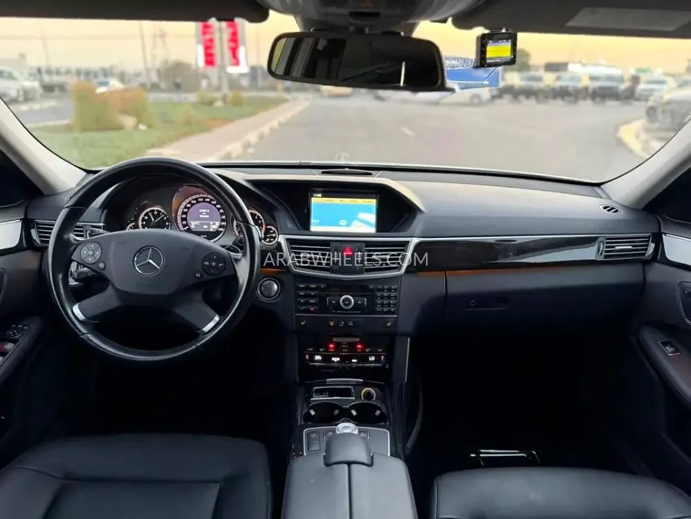 مرسيدس بنز كلاس E 2011 for Sale in دبي Image-8