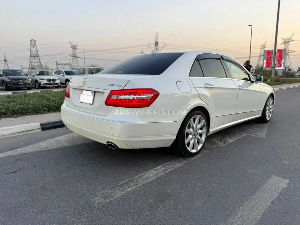 مرسيدس بنز كلاس E 2011 for Sale in دبي Image-14