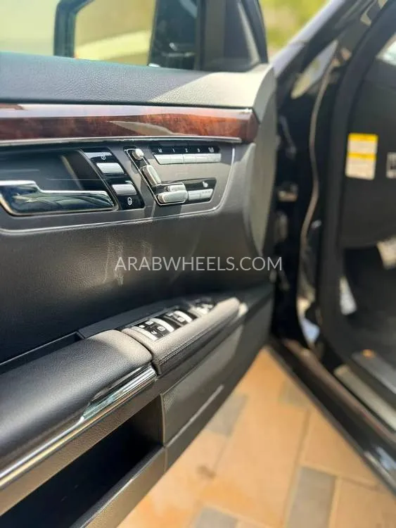 مرسيدس بنز كلاس S 2012 for Sale in دبي Image-4