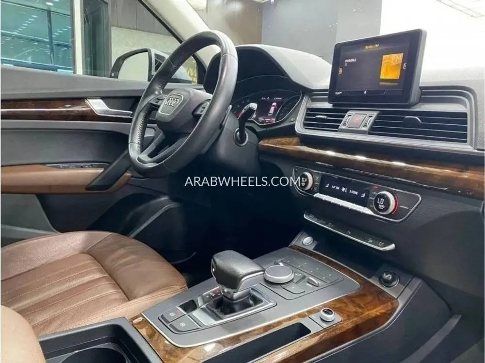 أودي Q5 2018 for Sale in دبي Image-6