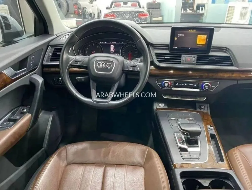 أودي Q5 2018 for Sale in دبي Image-10