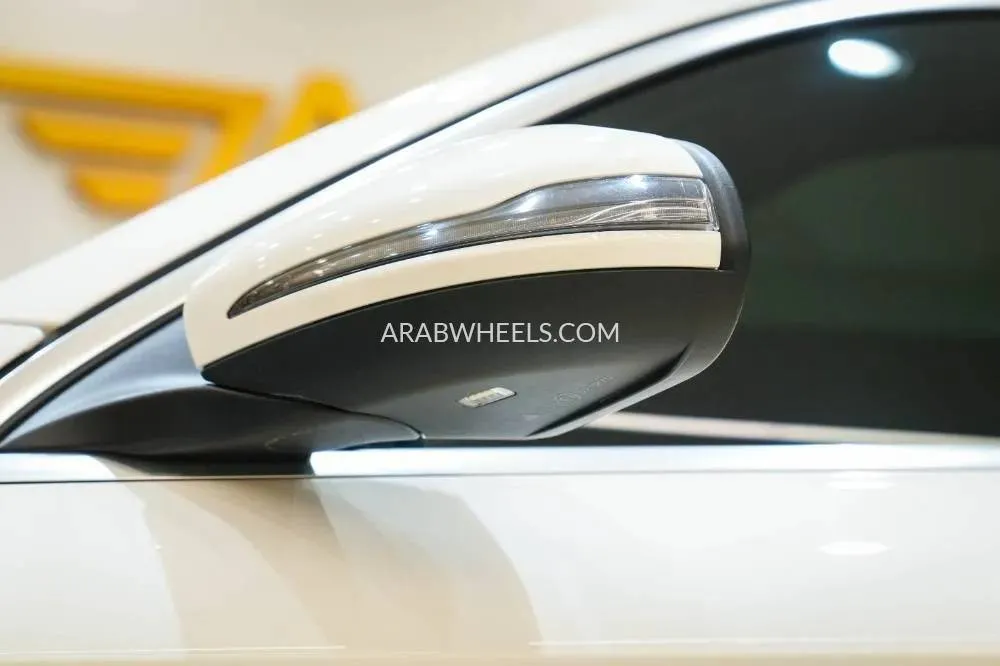 Mercedes Benz GLC Class 2021 for Sale in Dubai Image-6