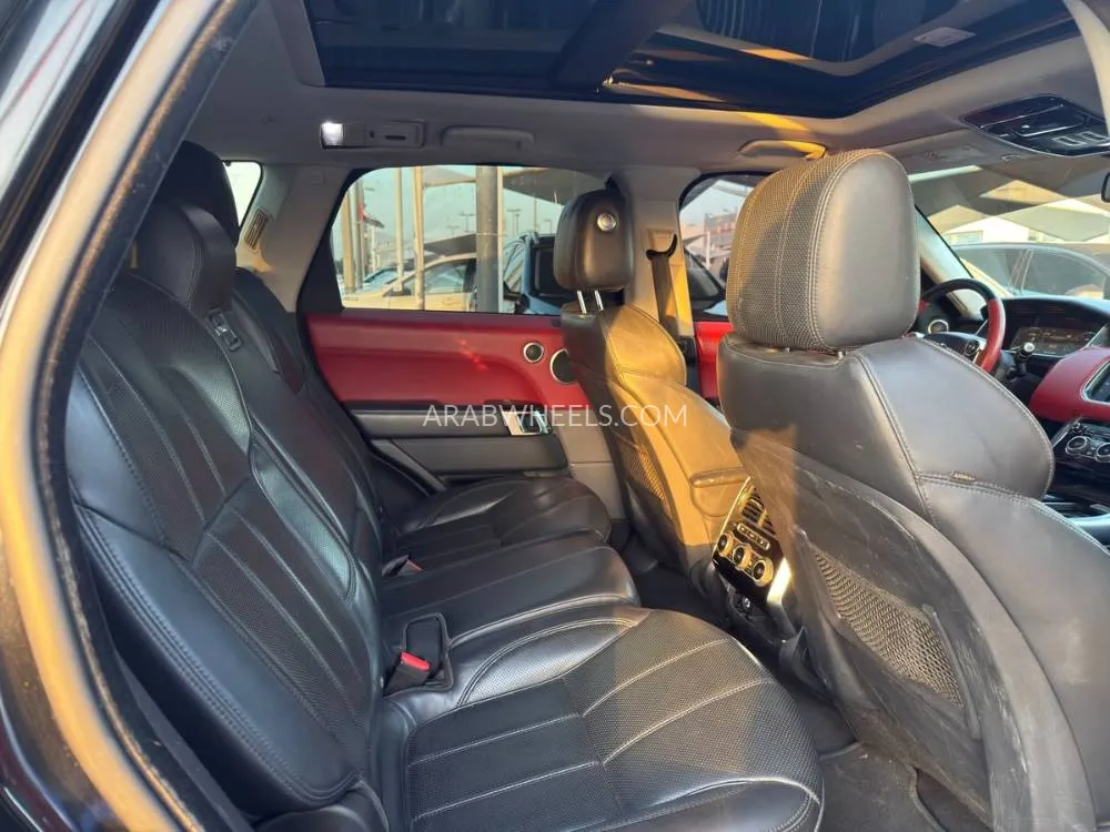 Land Rover Range Rover Sport 2015 for Sale in Sharjah Image-6