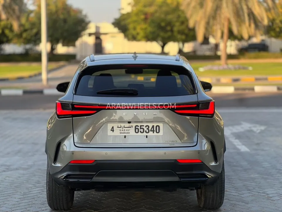 لكزس NX 2023 for Sale in الشارقة Image-7