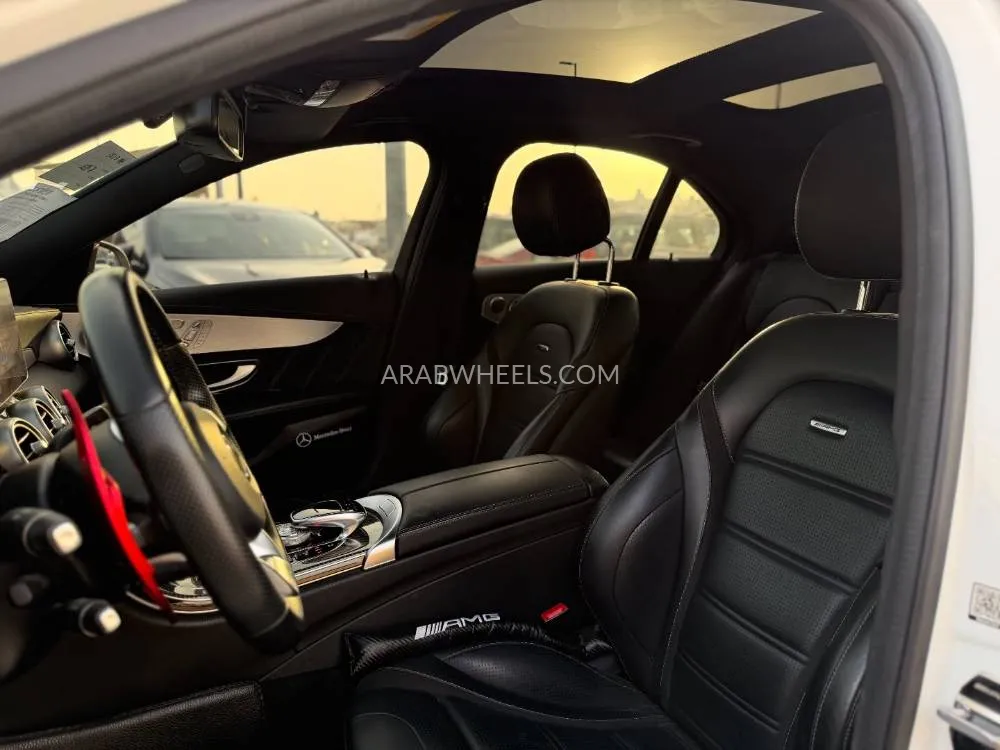 Mercedes Benz C Class 2017 for Sale in Sharjah Image-9