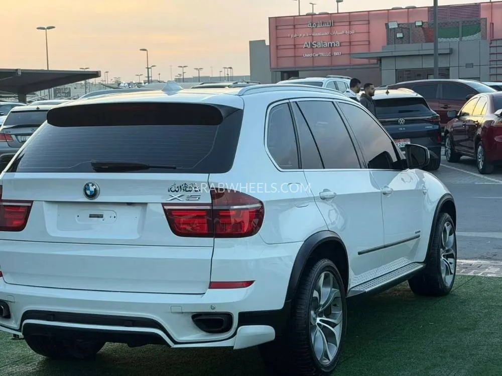BMW iX5 2011 for Sale in Sharjah Image-13