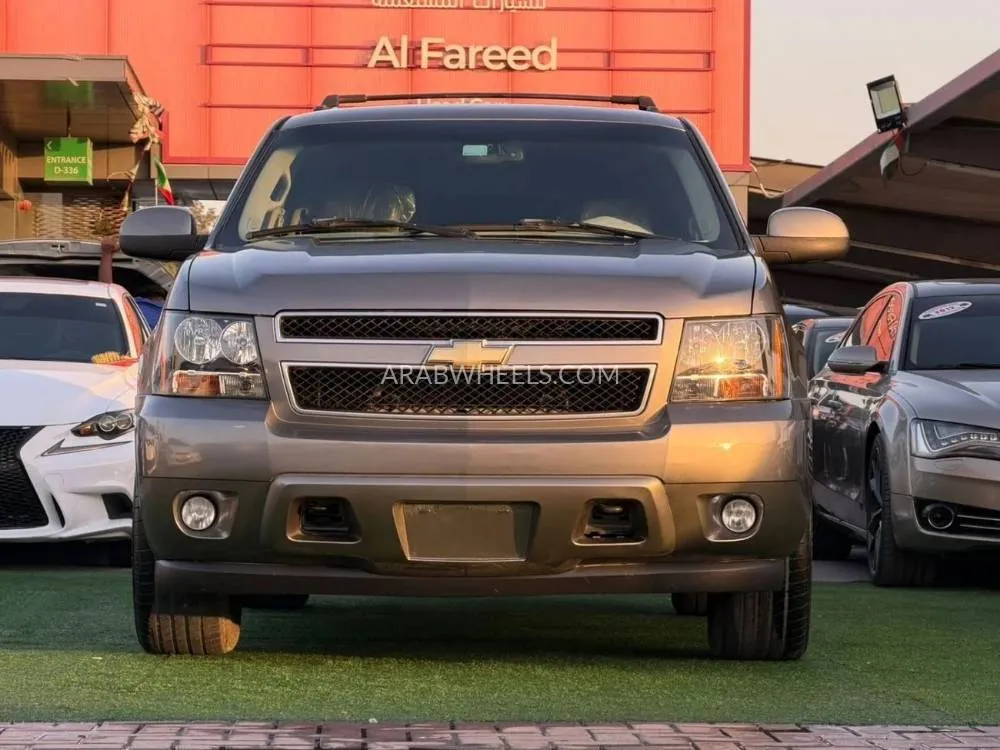 Chevrolet Tahoe 2007 for Sale in Sharjah Image-12