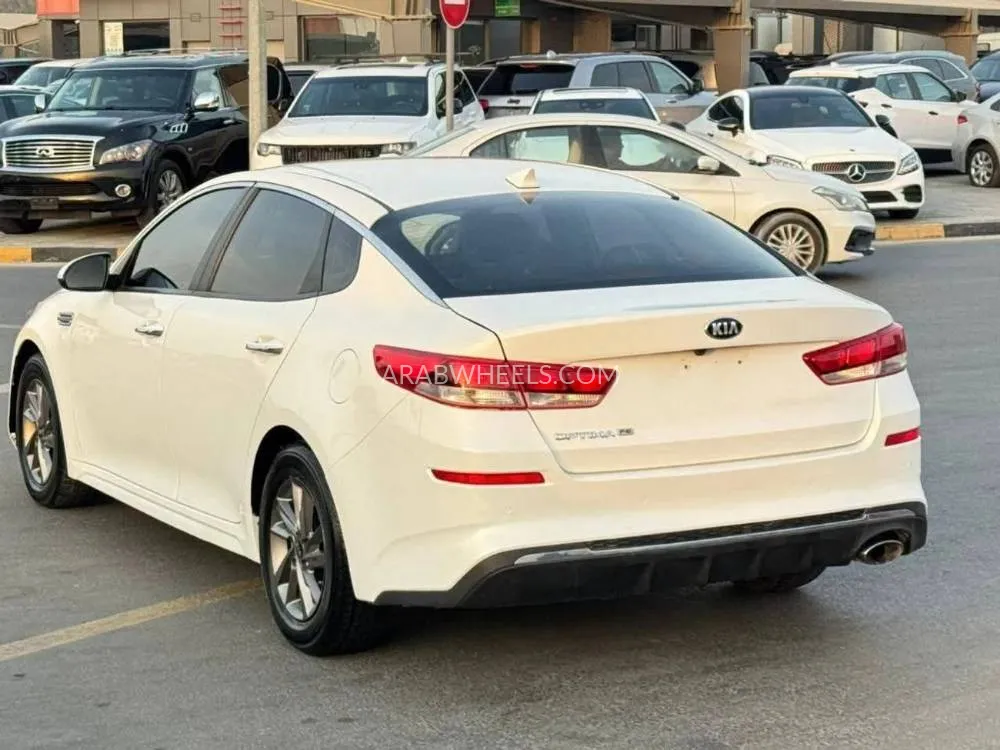 Kia Optima 2020 for Sale in Sharjah Image-7