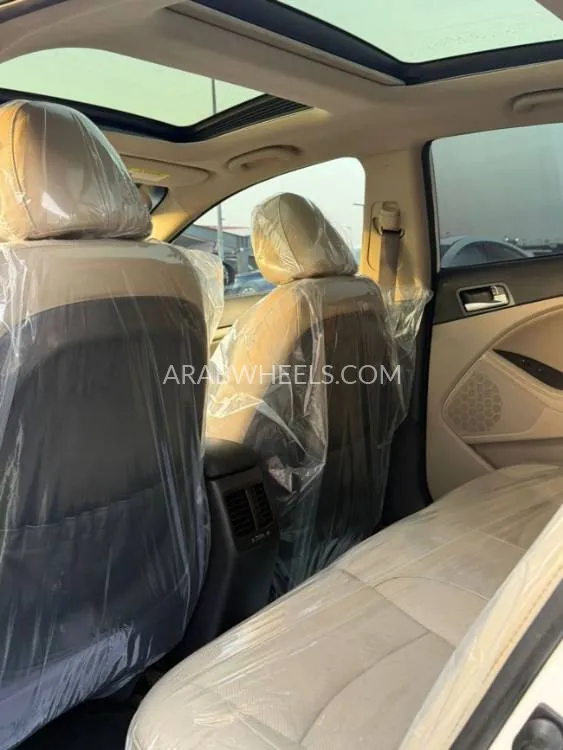 Kia Optima 2015 for Sale in Sharjah Image-7