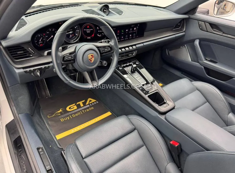 Porsche 911 2023 for Sale in Dubai Image-4