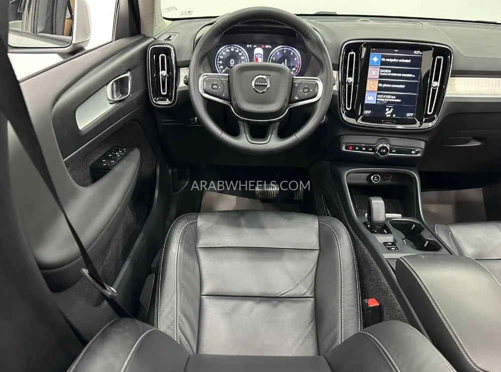 Volvo XC40 2022 for Sale in Dubai Image-10