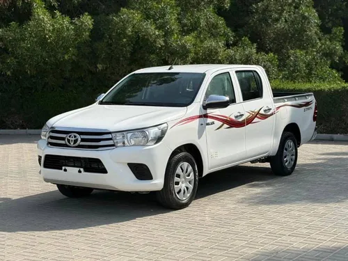 Toyota Hilux 2.7L Double Cab GL M/T 4x4 2021
