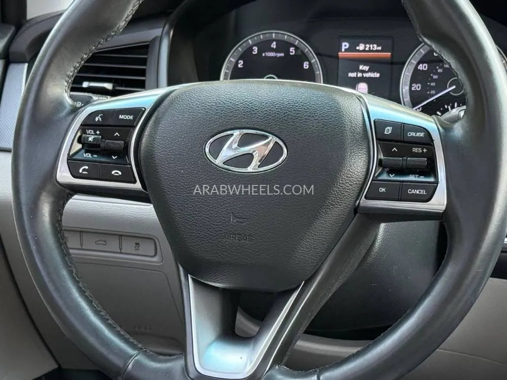 Hyundai Sonata 2018 for Sale in Sharjah Image-21