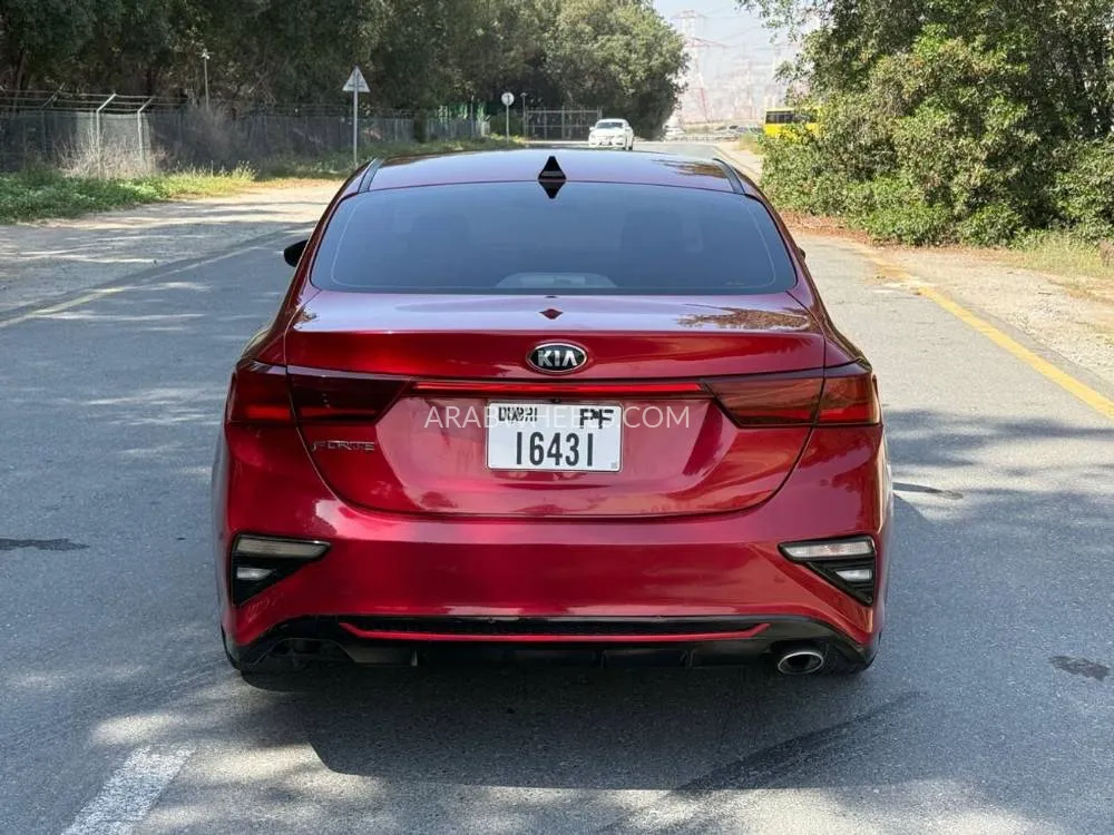 Kia Forte 2019 for Sale in Sharjah Image-17