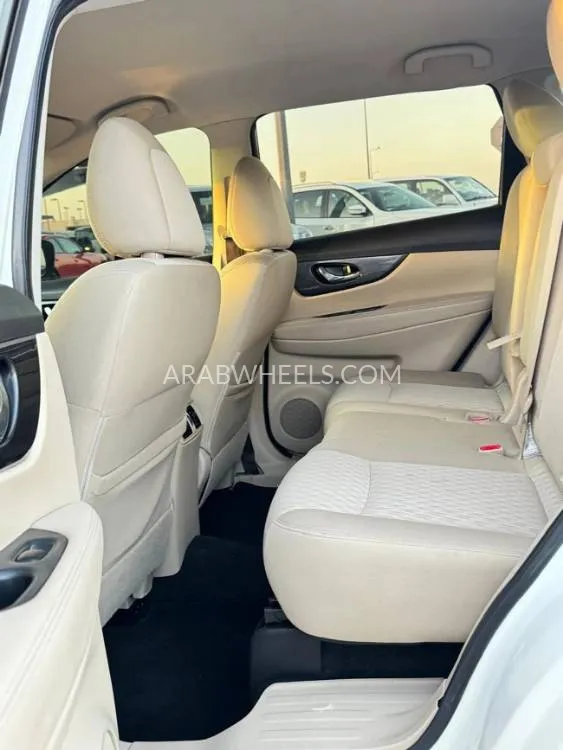 Nissan X-Trail 2020 for Sale in Sharjah Image-16