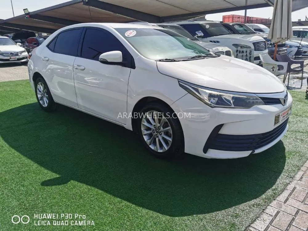 Toyota Corolla 2018 for Sale in Sharjah Image-9
