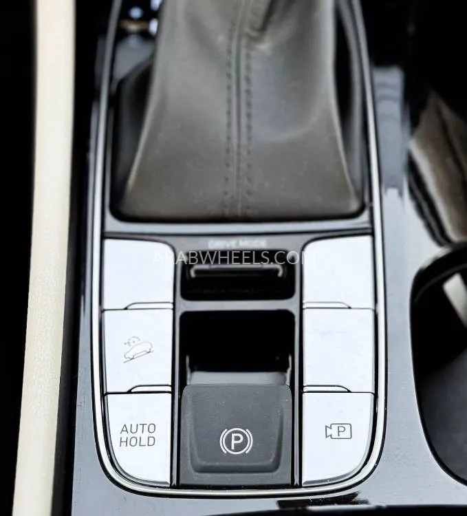 Hyundai Tucson 2023 for Sale in Sharjah Image-8