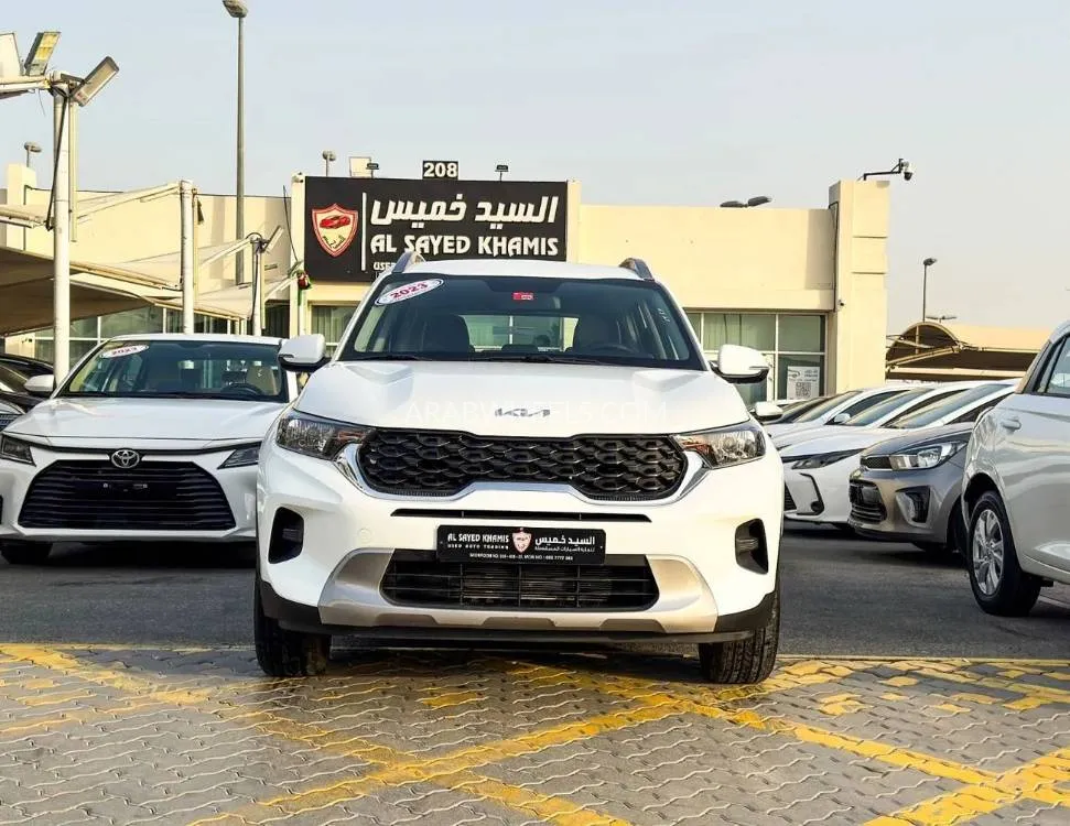 Kia Sonet 2023 for Sale in Sharjah Image-2