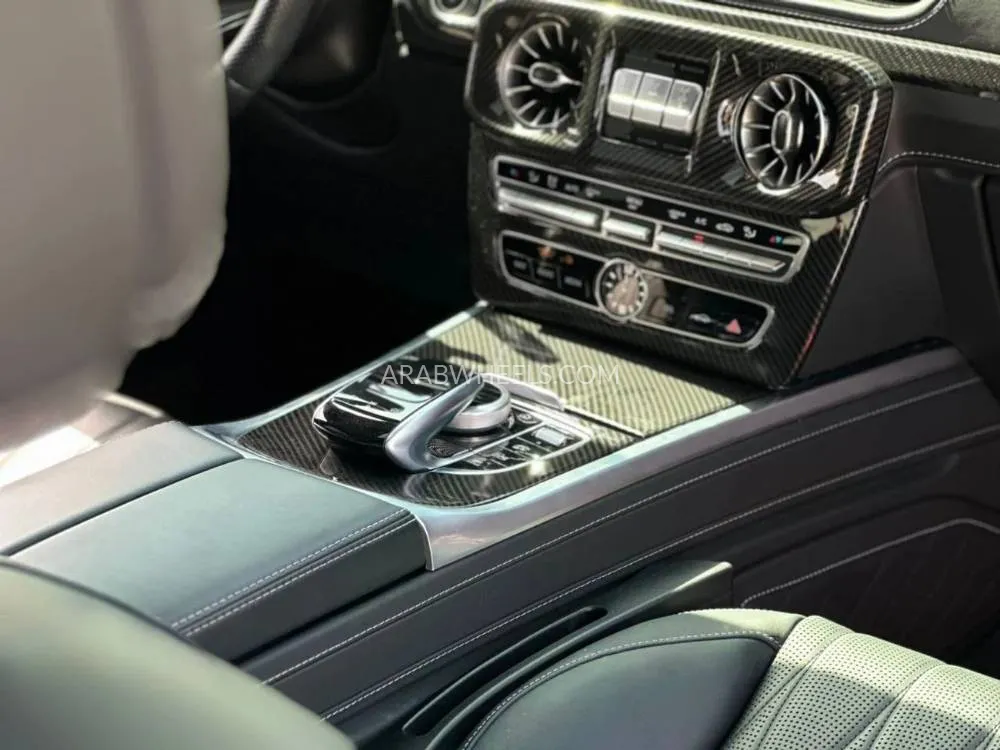 مرسيدس بنز كلاس G 2020 for Sale in دبي Image-13
