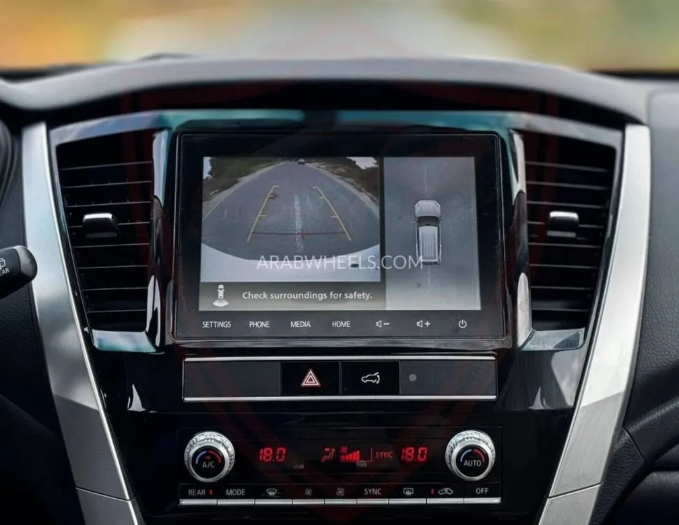 Mitsubishi Montero Sport 2022 for Sale in Sharjah Image-19