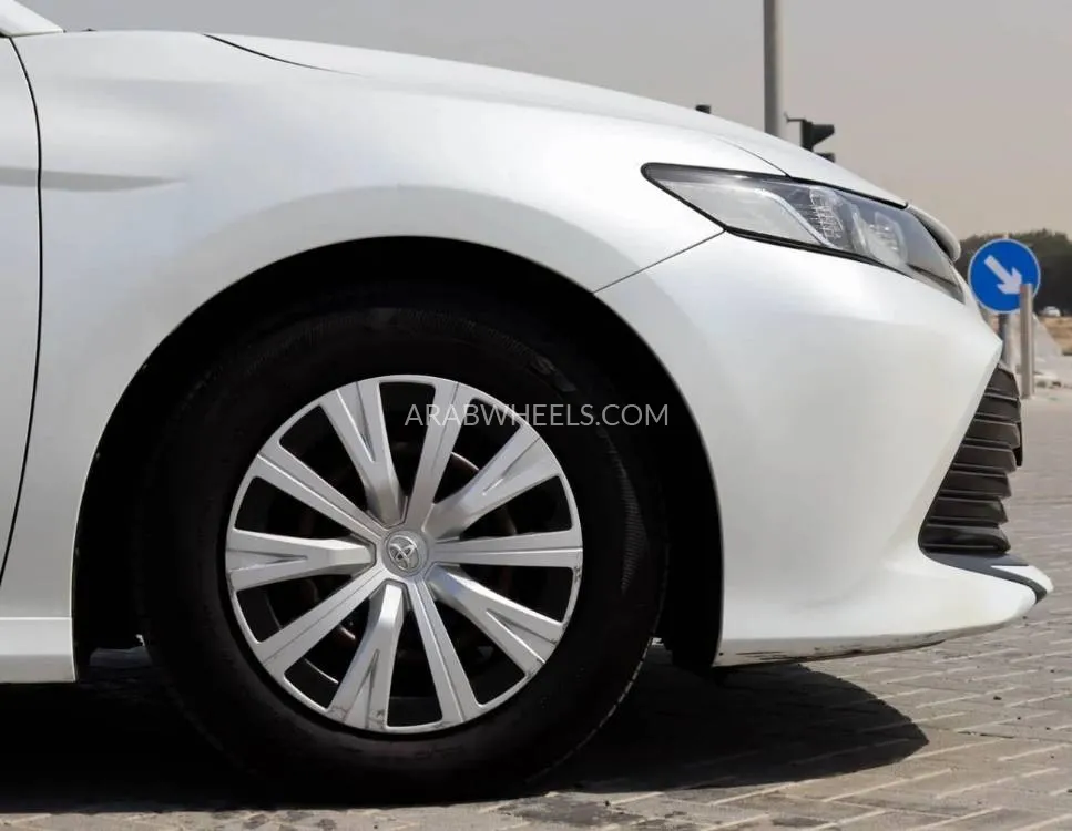 Toyota Camry 2020 for Sale in Sharjah Image-18