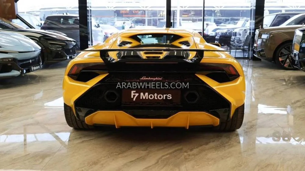 لامبورغيني هوراكان 2024 for Sale in دبي Image-17
