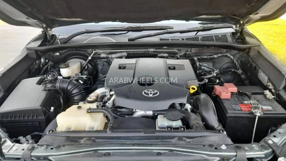 Toyota Hilux 2022 for Sale in Dubai Image-17