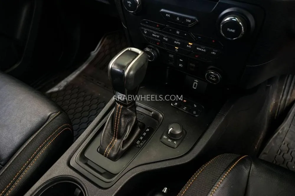 Ford Ranger 2019 for Sale in Dubai Image-21