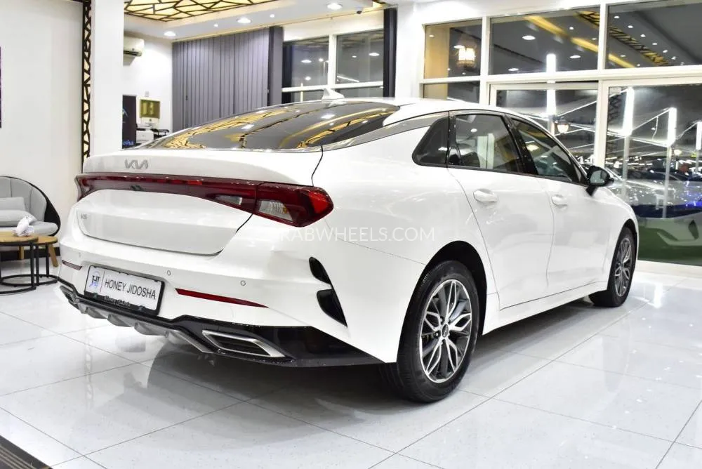 Kia K5 2022 for Sale in Dubai Image-6