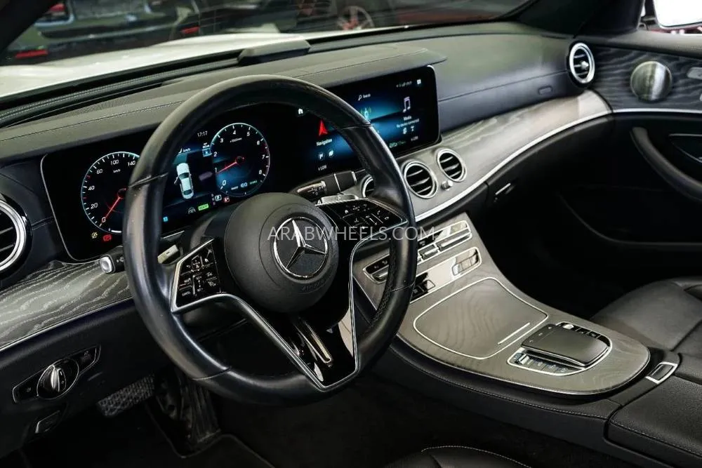 Mercedes Benz E Class 2022 for Sale in Dubai Image-19
