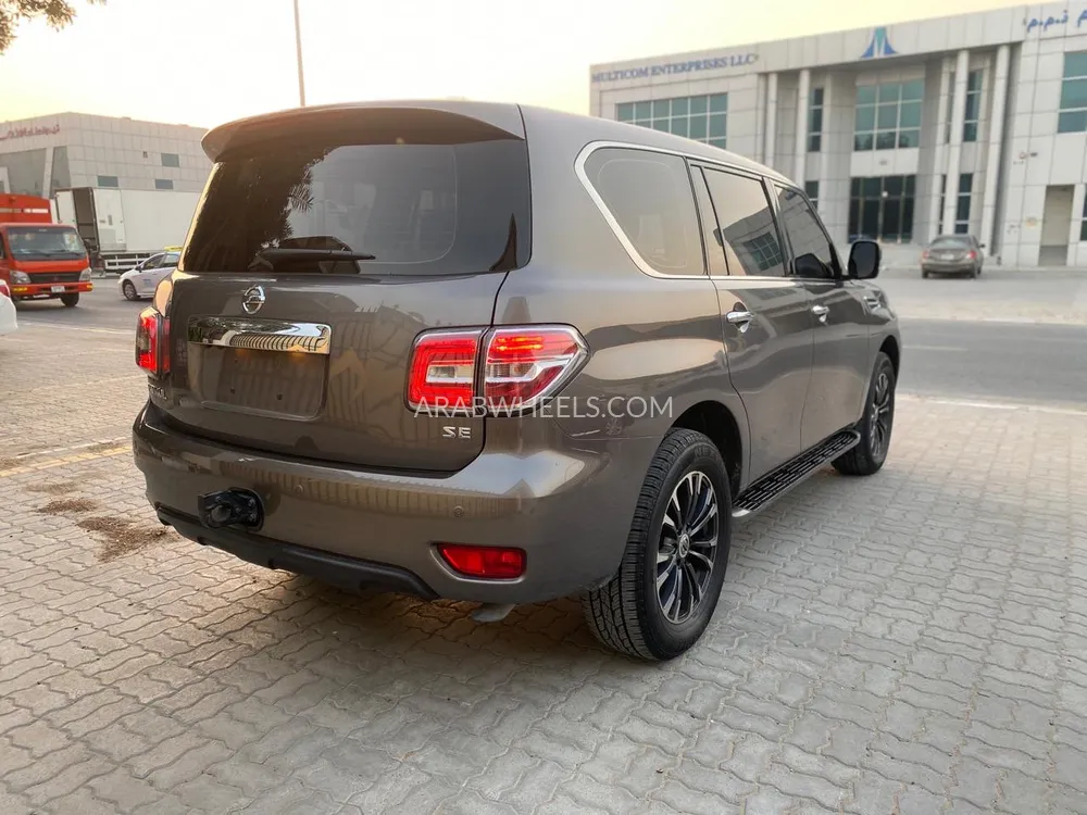 Nissan Patrol 2017 for Sale in Ajman Image-6