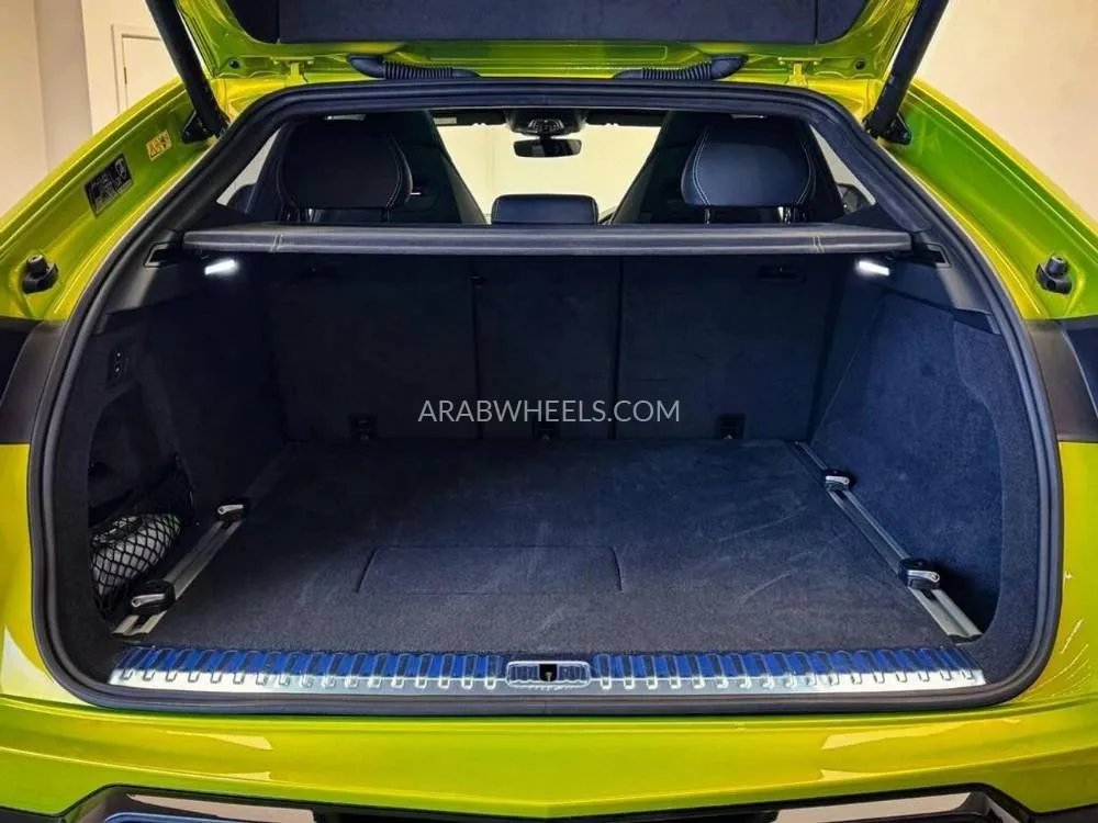 Lamborghini Urus 2025 for Sale in Dubai Image-9