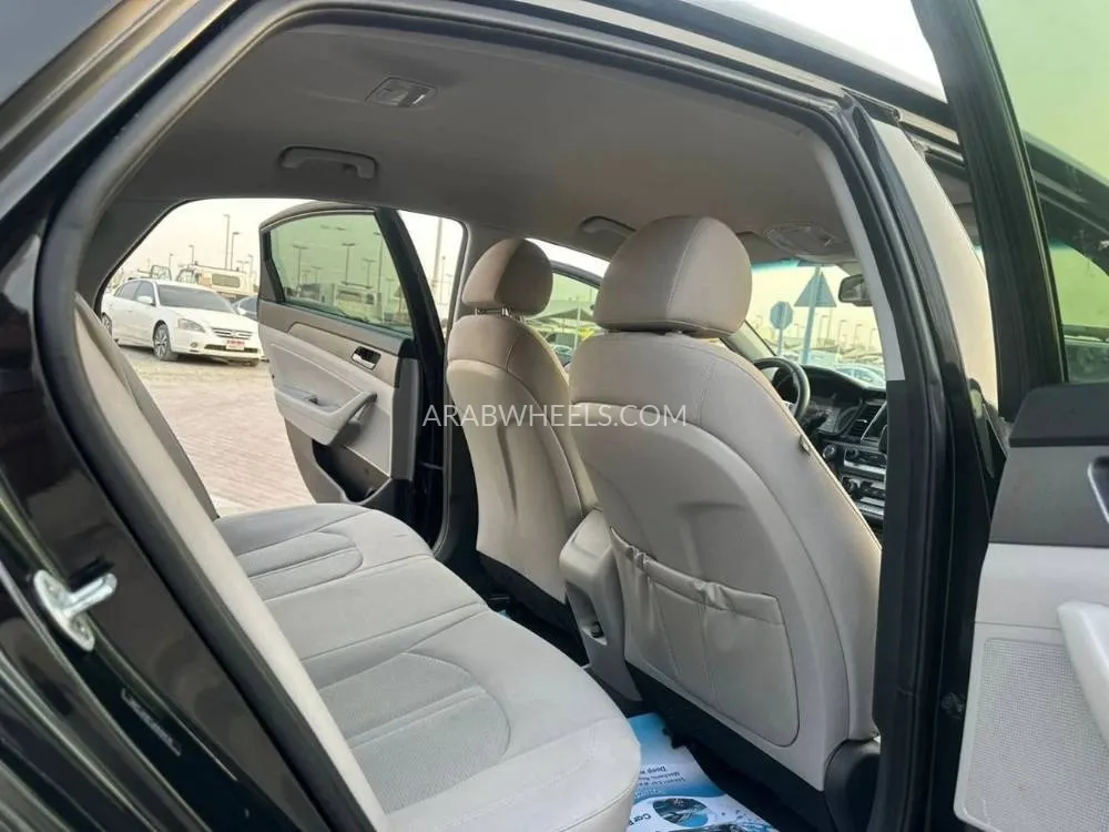Hyundai Sonata 2018 for Sale in Sharjah Image-10