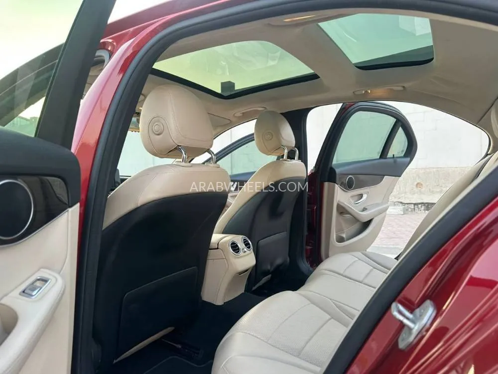 Mercedes Benz C Class 2016 for Sale in Sharjah Image-5