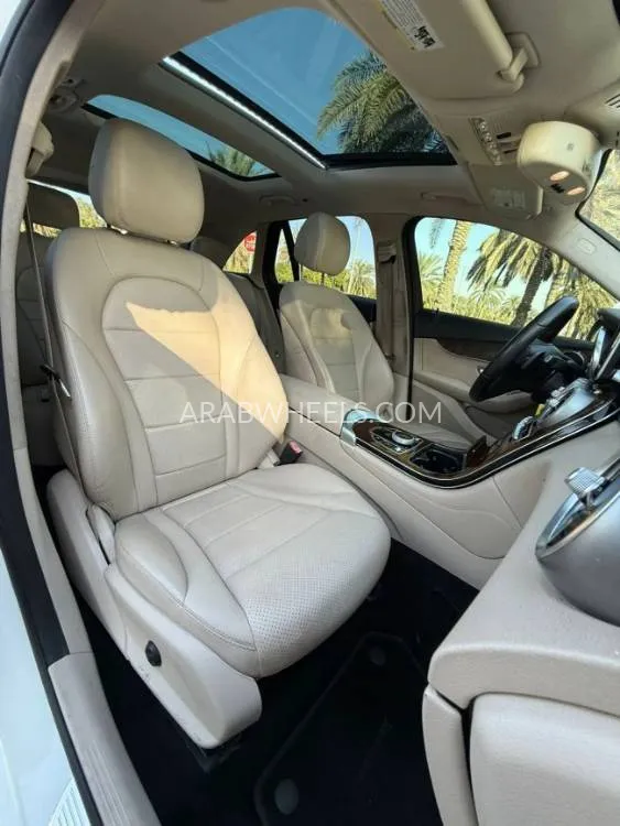 Mercedes Benz GLC Class 2018 for Sale in Sharjah Image-15