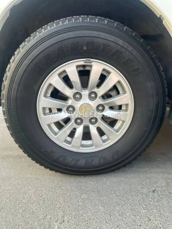 ميتسوبيشي باجيرو 2014 for Sale in الشارقة Image-15