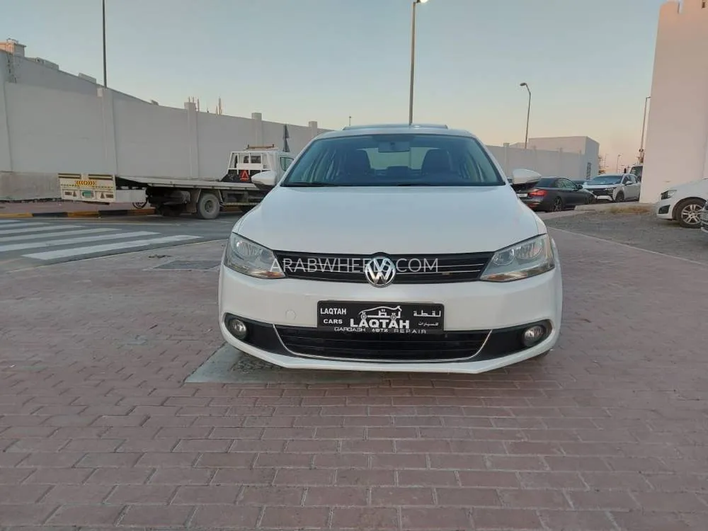 Volkswagen Jetta 2012 for Sale in Sharjah Image-2