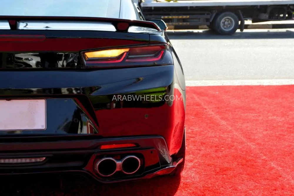 شيفروليه كامارو 2017 for Sale in الشارقة Image-7