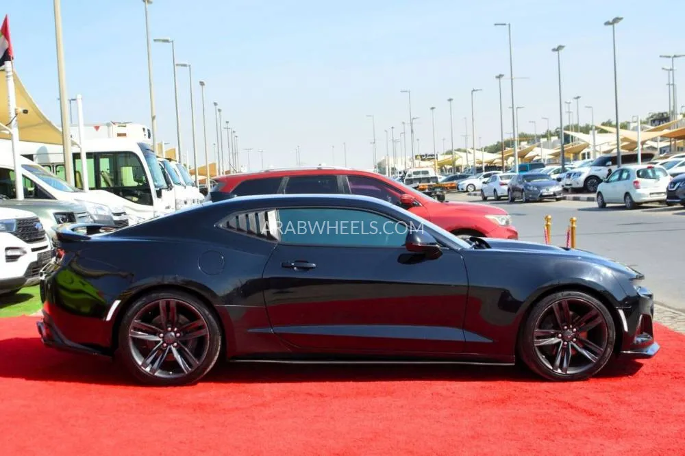 شيفروليه كامارو 2017 for Sale in الشارقة Image-17