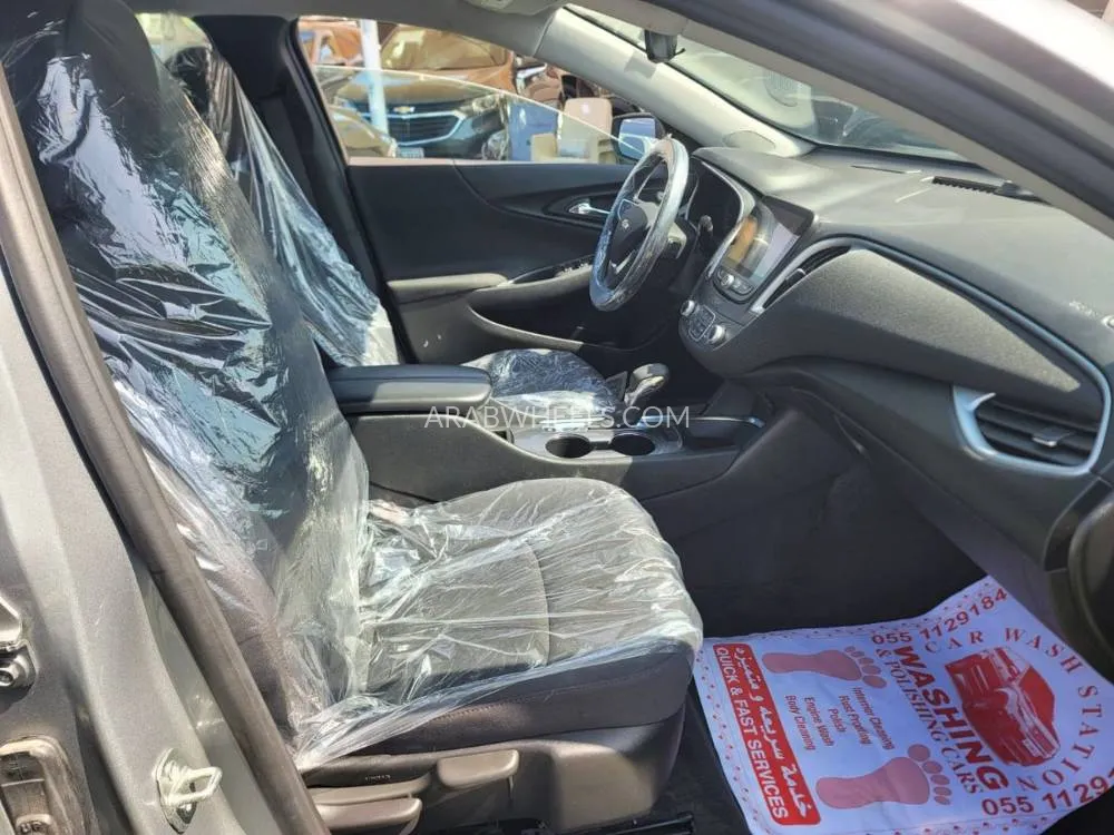 Chevrolet Malibu 2023 for Sale in Sharjah Image-21