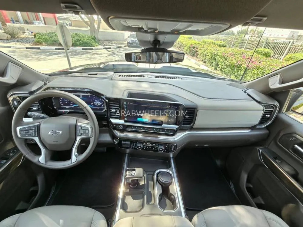 Chevrolet Silverado 2024 for Sale in Dubai Image-6
