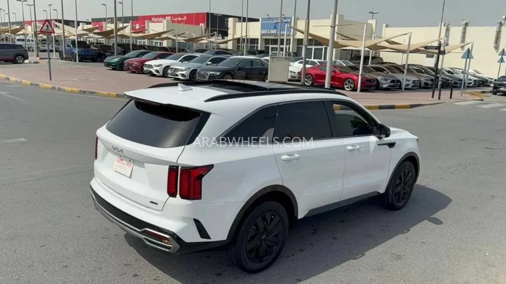 Kia Sorento 2023 for Sale in Sharjah Image-7