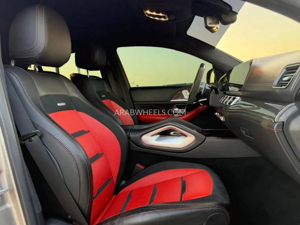 Mercedes Benz GLE Class 2022 for Sale in Sharjah Image-9