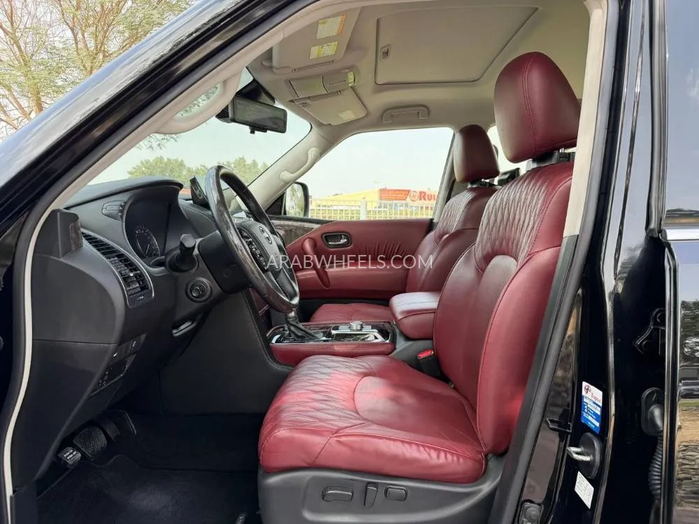 Nissan Patrol 2022 for Sale in Dubai Image-12