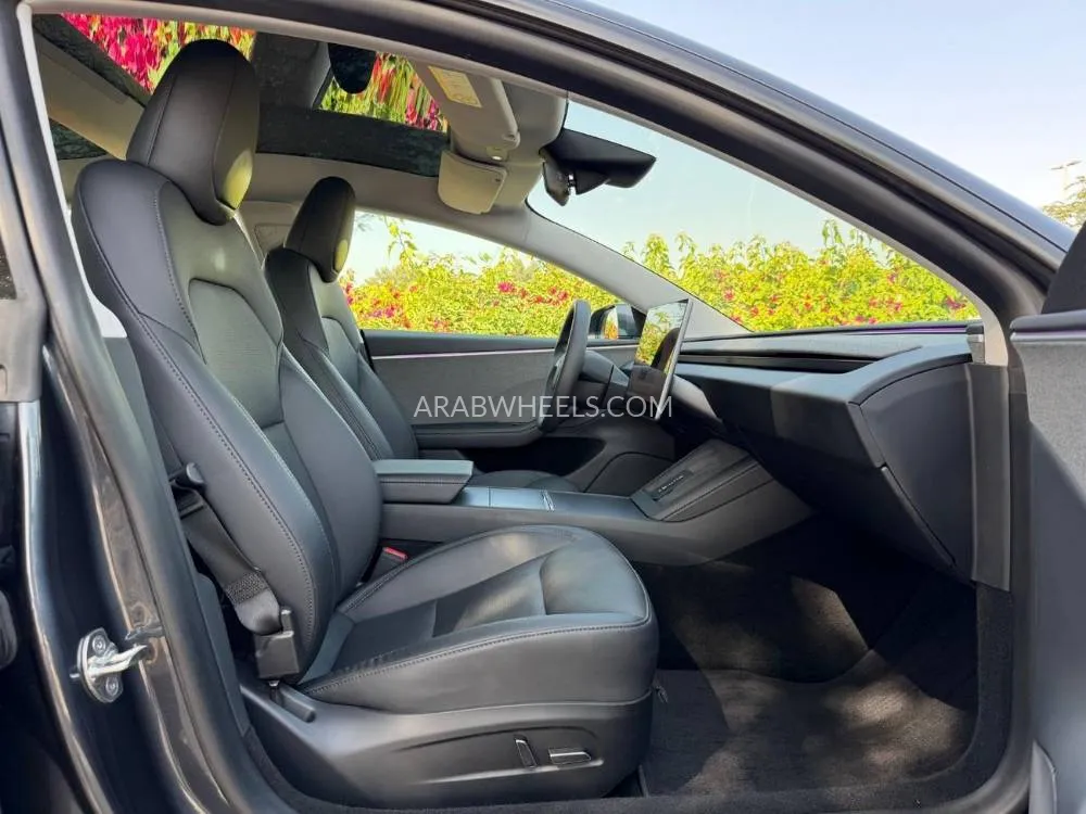 تسلا موديل 3 2024 for Sale in دبي Image-11