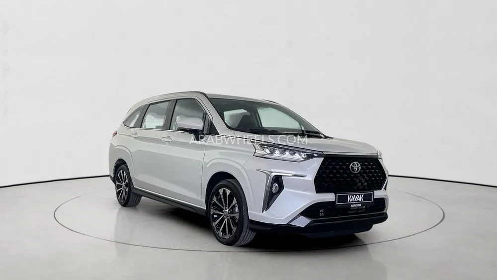 Toyota Veloz 2025 for Sale in Dubai Image-3