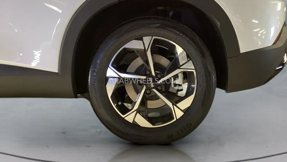 BAIC X55 2026 for Sale in Sharjah Image-10