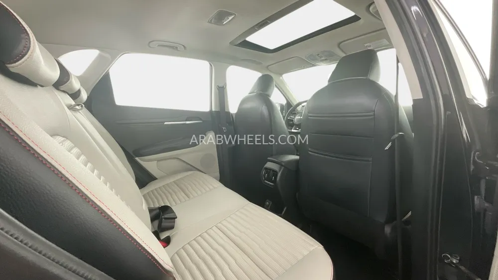 Kia Sonet 2024 for Sale in Sharjah Image-26