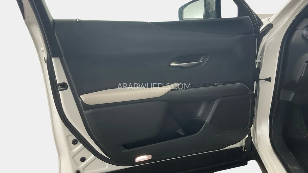 Lexus UX 2020 for Sale in Sharjah Image-18