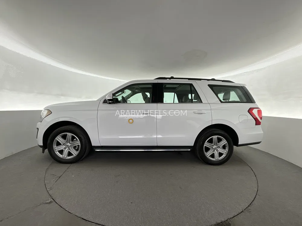 Ford Expedition 2021 for Sale in Dubai Image-32
